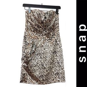 Leopard strapless dress by SNAP